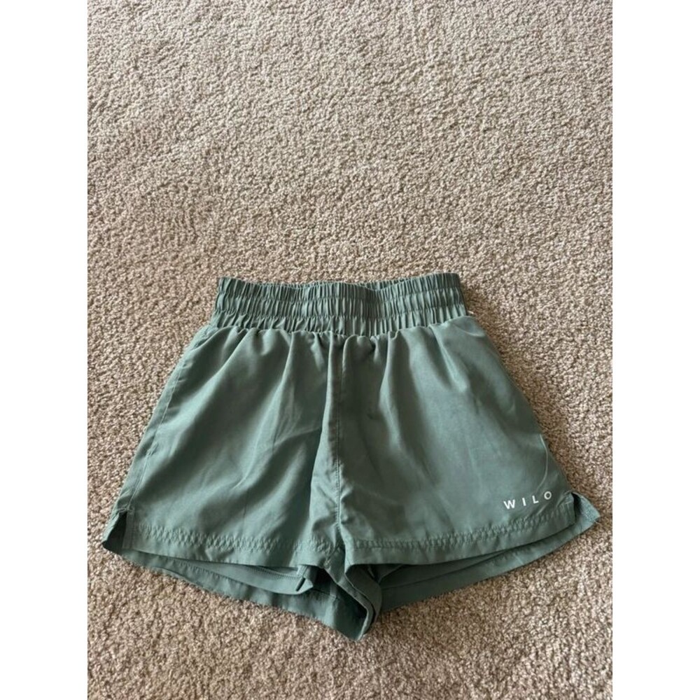 Wilo Women XS Green Athletic Running Shorts Built In Liner Drawstring Activewear
